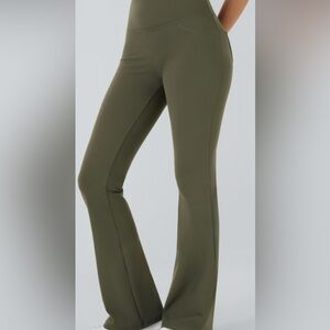 NWOT Halara Yoga Pants